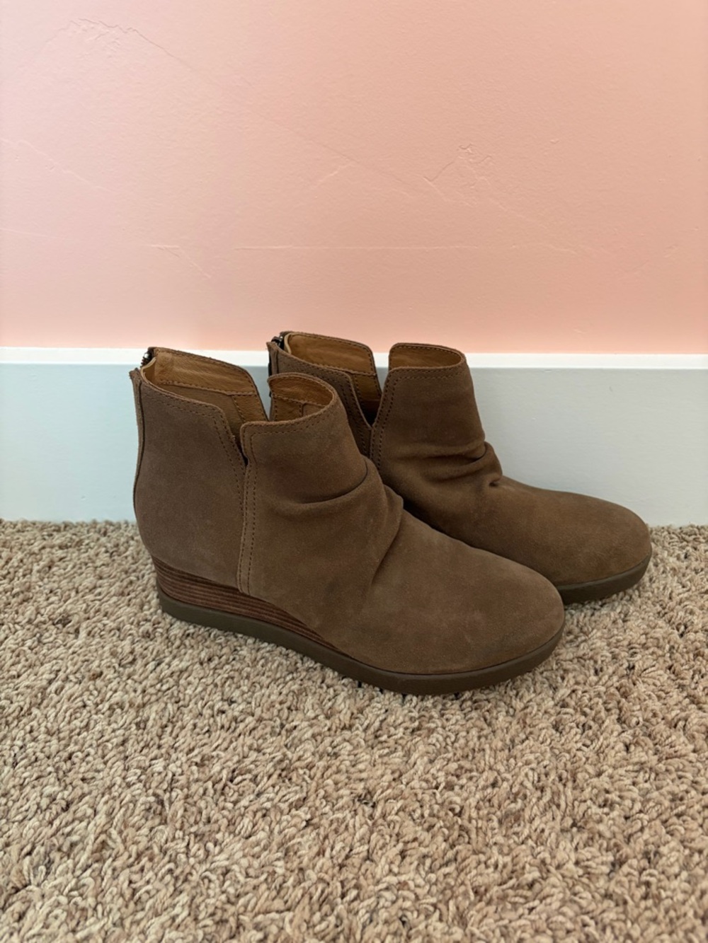 Women's Dansko Stephanie Waterproof - Morel Suede Boots Size 38 Euro
